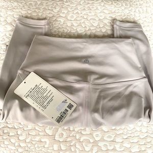 Align HR pant 28” color: chrome